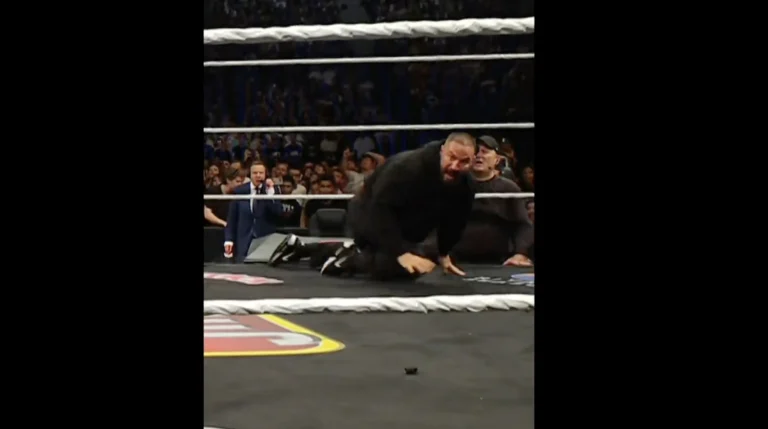 Bron Breakker Seth Rollins Feud Explodes with Pure Hatred on WWE RAW